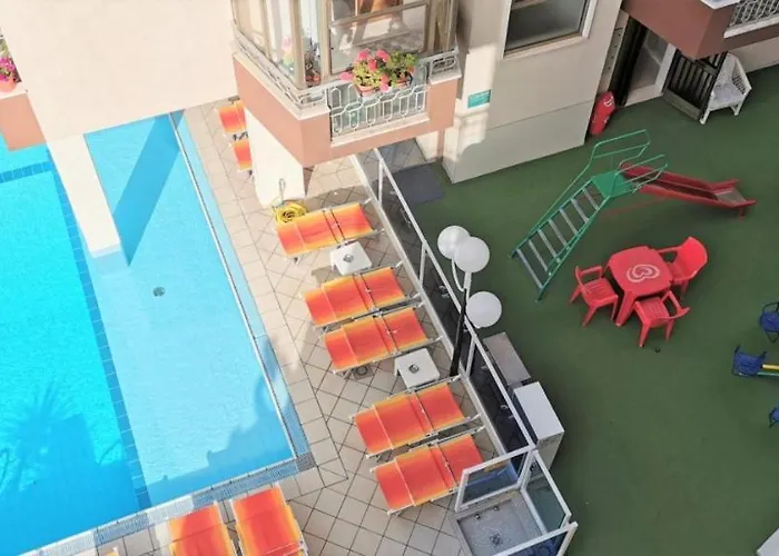 Cosmos Hotel
